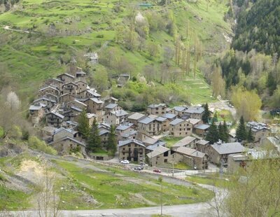 El pueblo de España al que no se puede acceder desde nuestro país