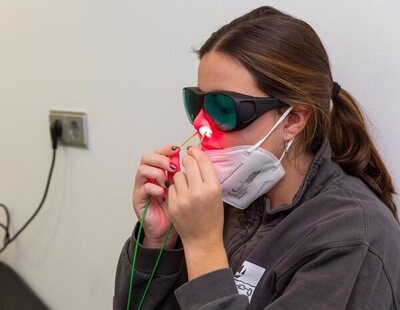 Fotodesinfección nasal: el ensayo para reducir los contagios Covid