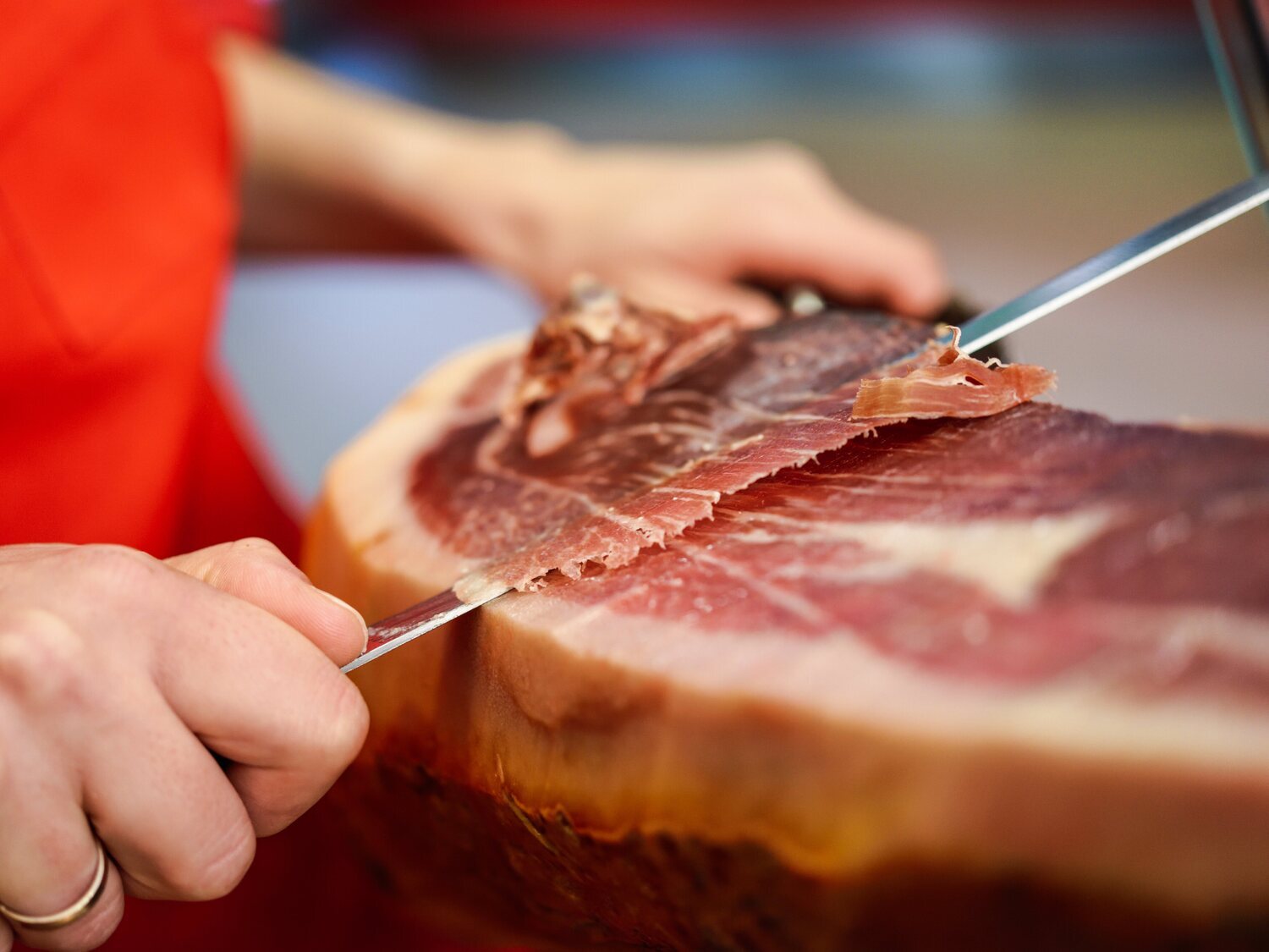 Alerta alimentaria: retiran estos jamones ibéricos del mercado y piden evitar su consumo