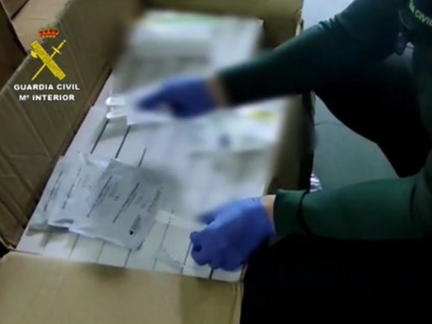 La Guardia Civil retira de la venta 6.400 test de antígenos por ser falsos