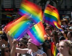 Francia castigará con penas de cárcel las "terapias" de conversión a personas LGTBI