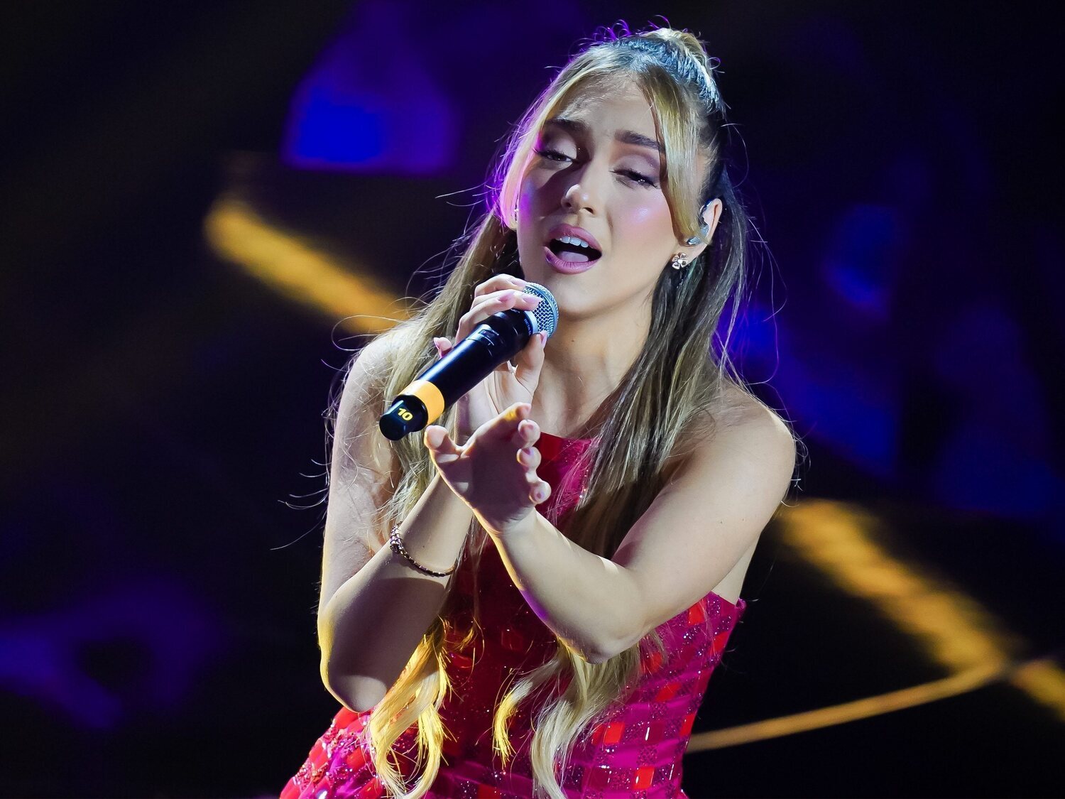 Ana Mena se estrena en Sanremo: así es su tema y así fue su primera noche en el Ariston