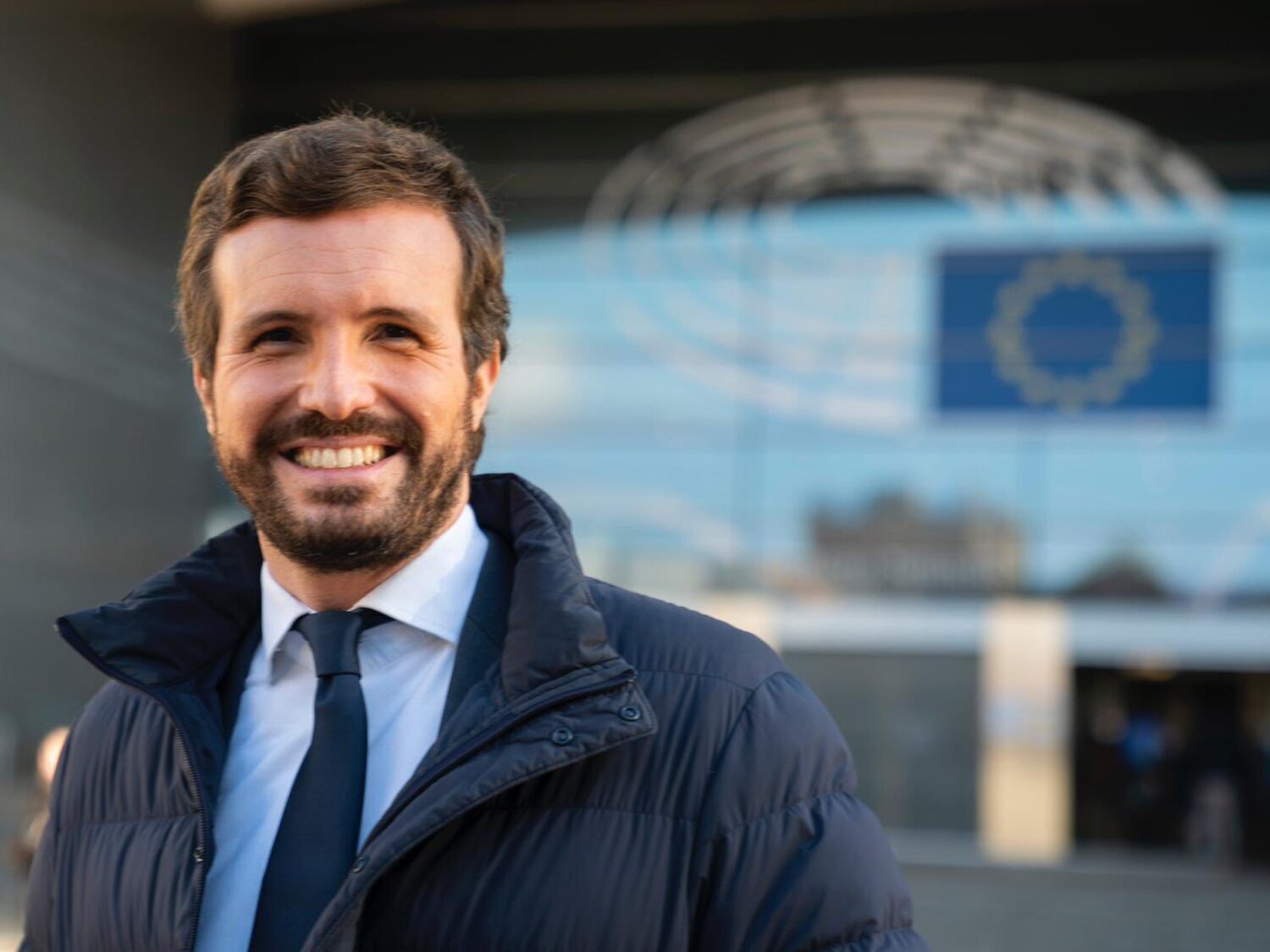 Europa elogia la reforma laboral del Gobierno mientras Pablo Casado continúa con su radical campaña en contra