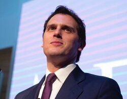 El bufete Martínez-Echevarría rechaza negociar con Albert Rivera y le recuerda que algunos meses solo fue a trabajar dos horas