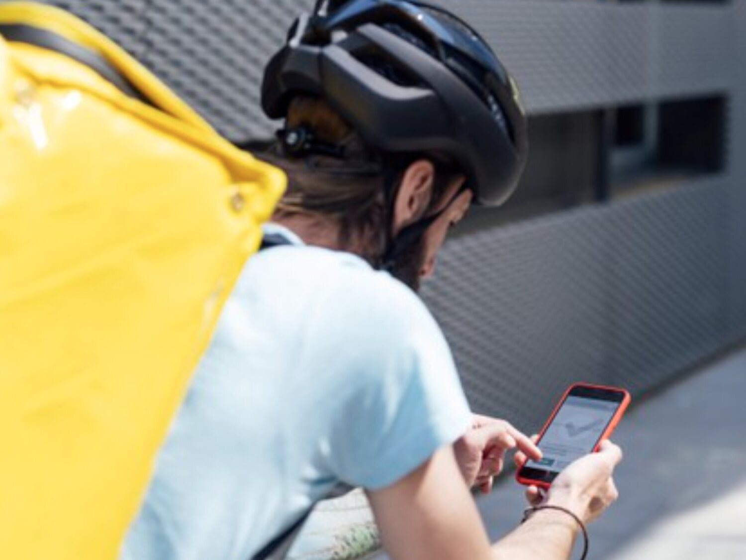 Así ha funcionado la Ley Rider seis meses después: "Glovo nos la ha jugado"