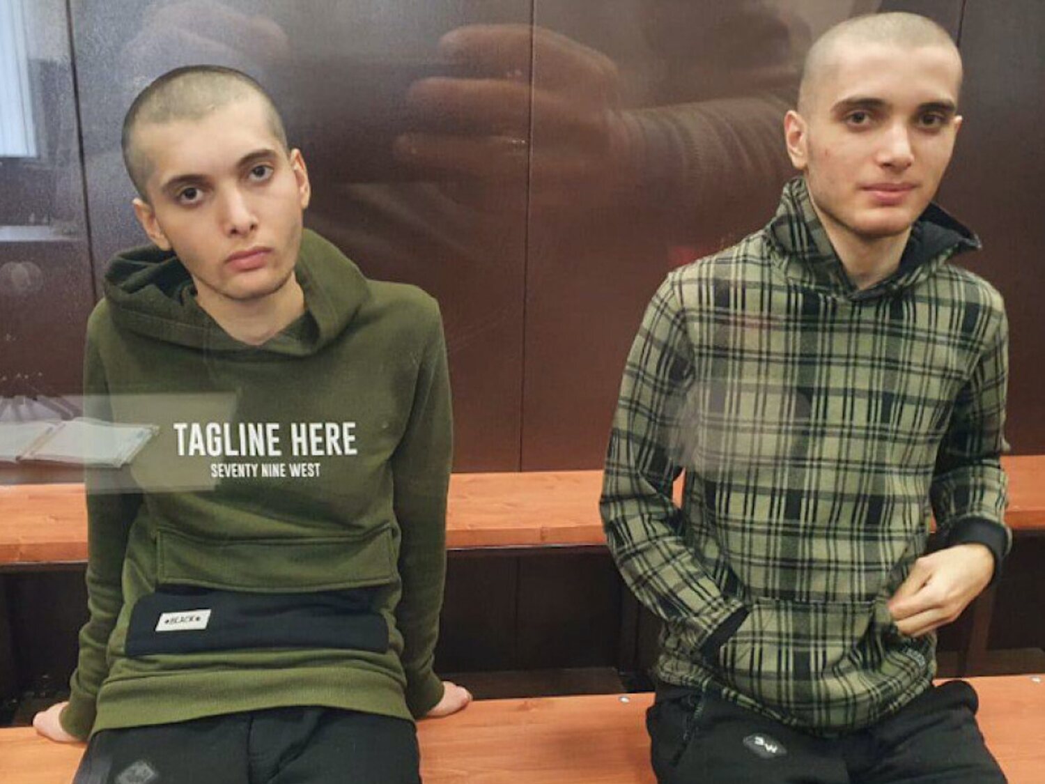 Dos hermanos rusos enfrentan 8 años y medio de cárcel por ser LGTBI y criticar al Gobierno