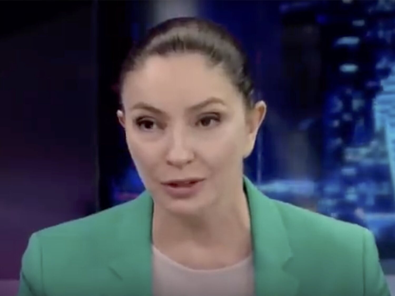 ¿Quién es Natalia Sindeyeva, que ha desafiado a Putin hasta sufrir el cierre de su canal Dozhd-Rain TV?