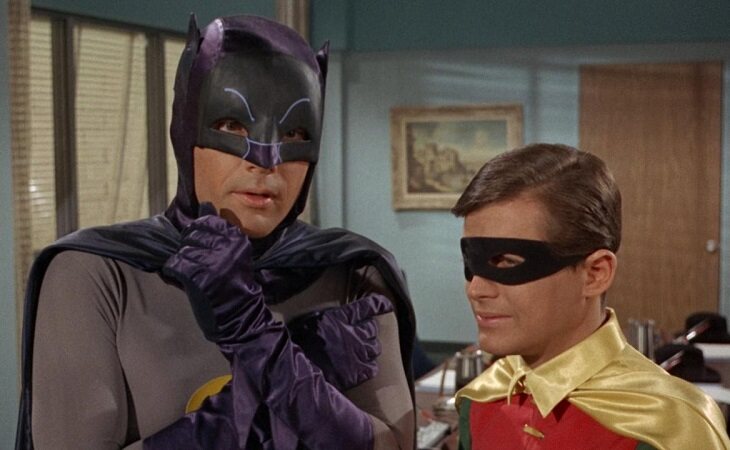 Adam West & Burt Ward en 'Batman: La película', de Leslie H. Martinson