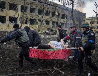 Mueren la mujer embarazada herida en el bombardeo a la maternidad de Mariúpol y su bebé