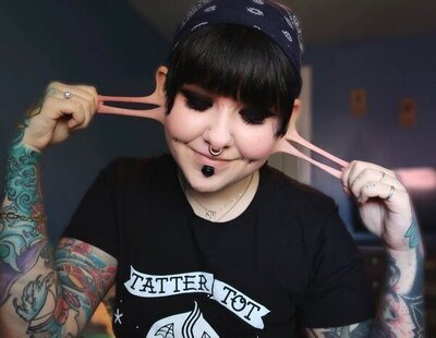 Bianca Ferro, la tatuadora que lucha por tener las orejas más dilatadas del planeta