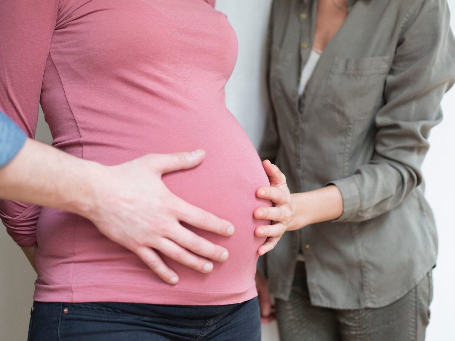 El Tribunal Supremo sentencia que la gestación subrogada vulnera los derechos de la madre y el niño