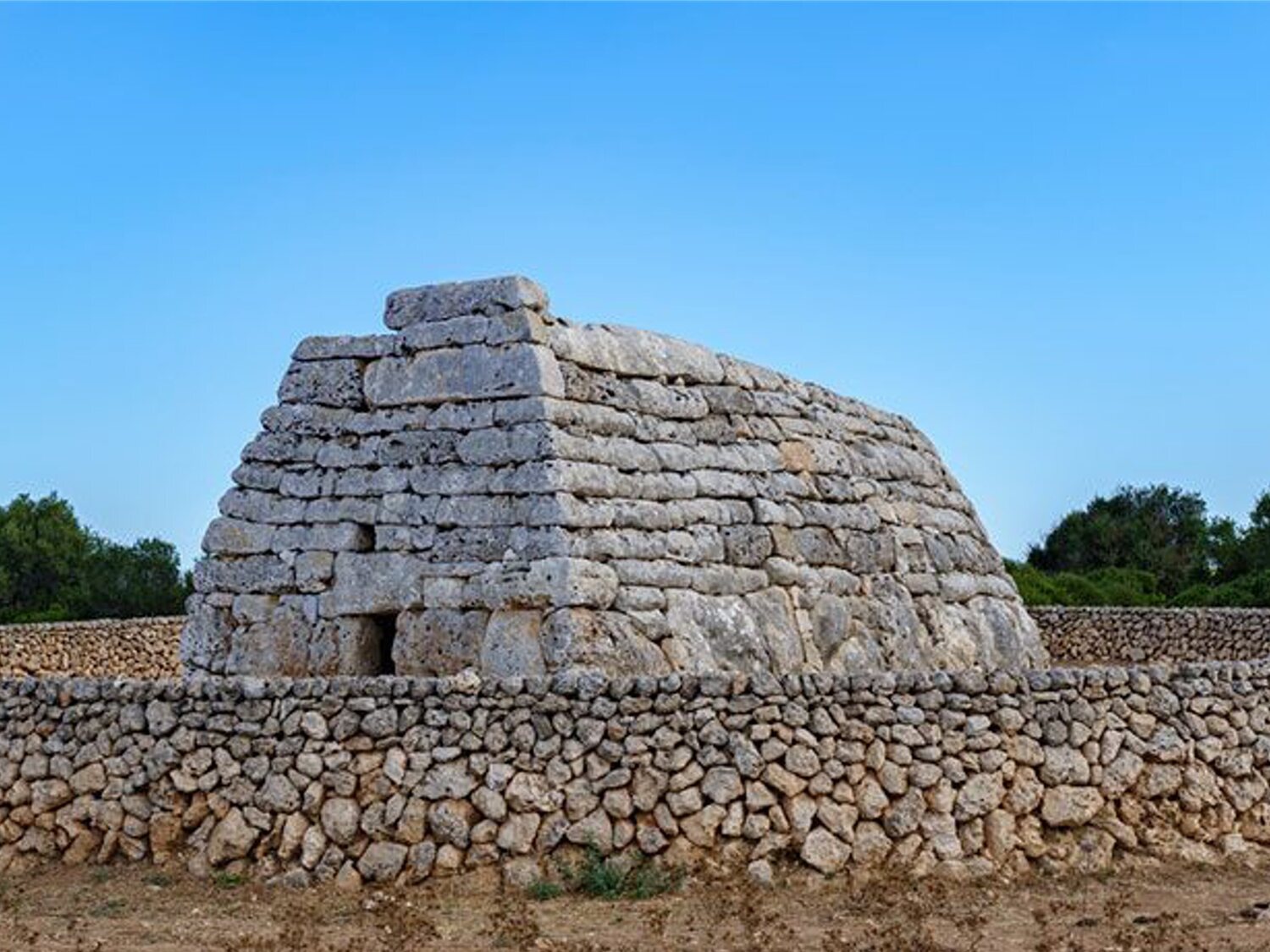 Los 10 monumentos más antiguos en España