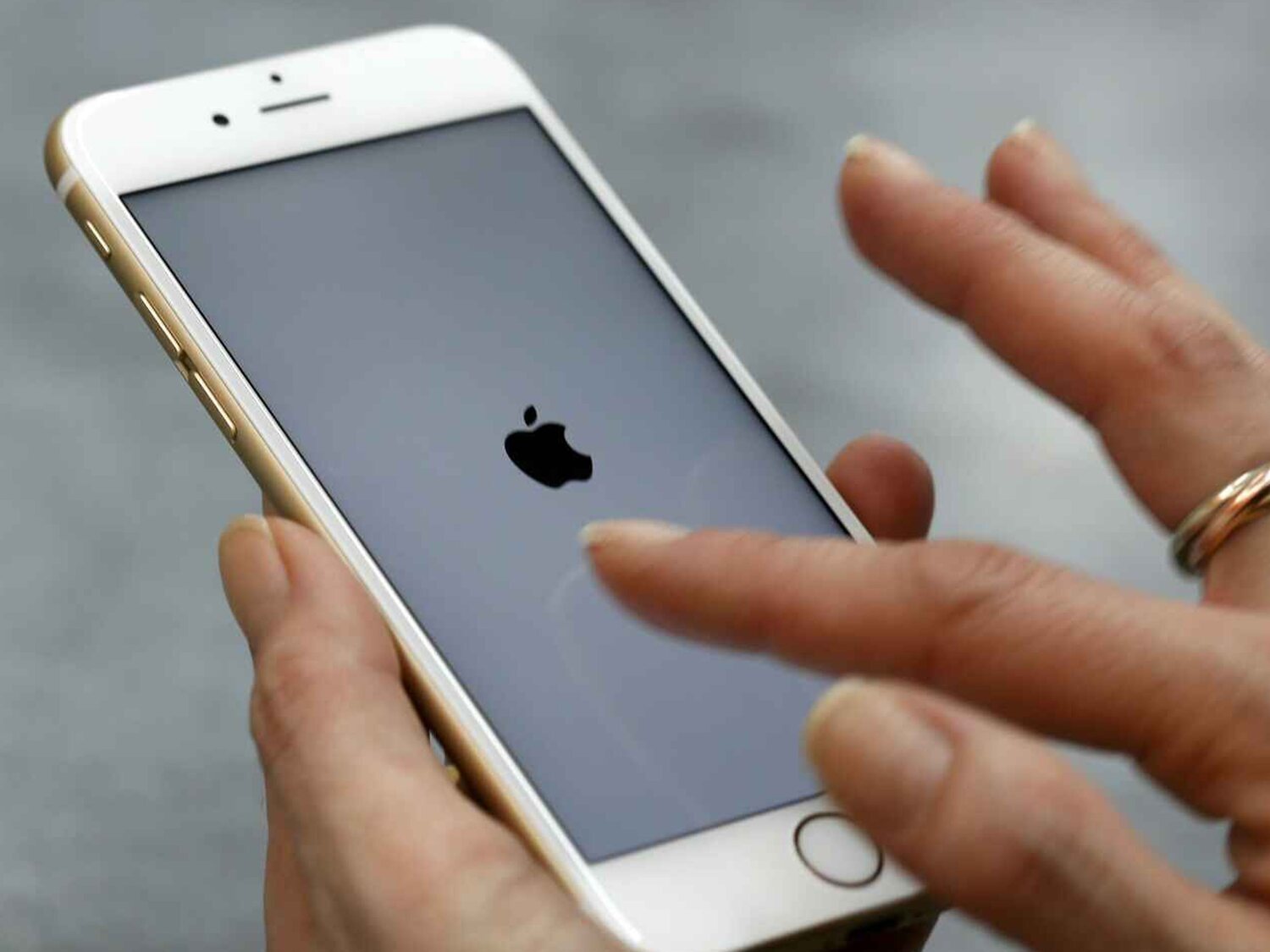 Si tienes un iPhone 6, Apple podría pagarte hasta 189 euros por él