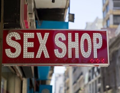 Un empleado de una sex shop desvela los fetiches más extravagantes de sus clientes