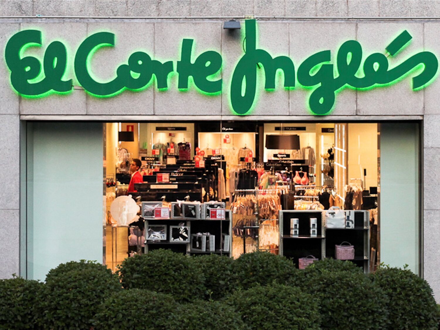 El Corte Inglés cierra definitivamente este histórico centro comercial de nueve plantas