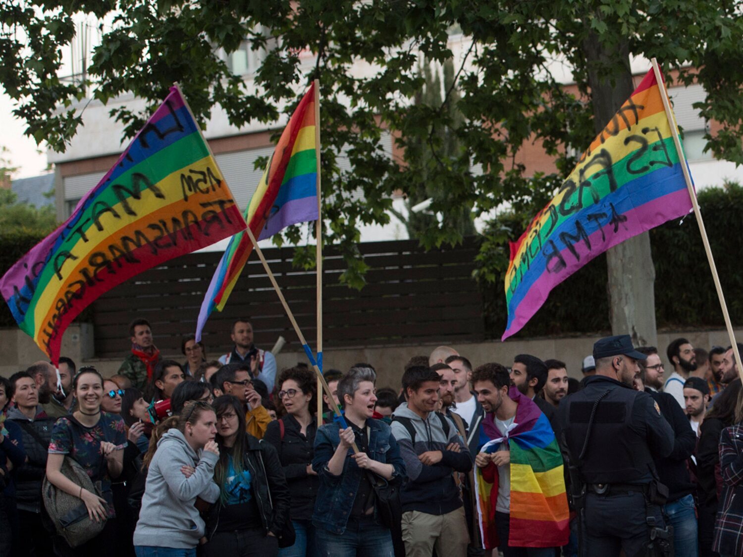 ¿Dónde debo acudir si he sido víctima de un delito de odio por LGTBIfobia?