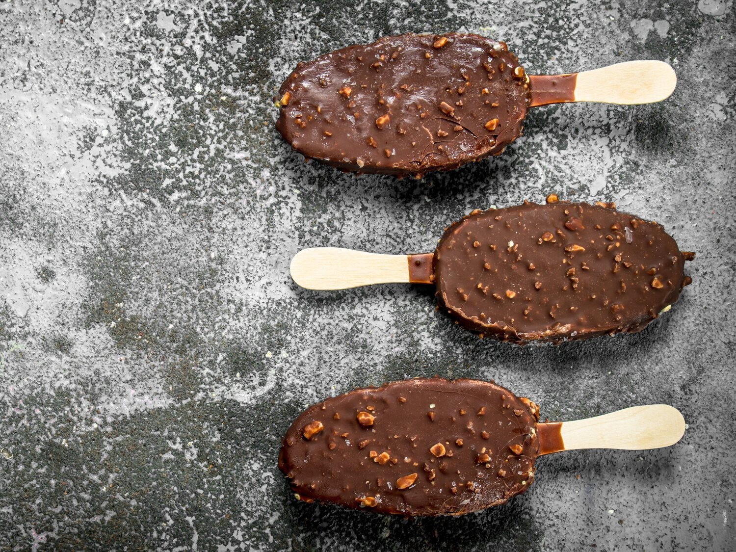 La OCU añade este helado de marca blanca y lo sitúa como el mejor de todos los supermercados