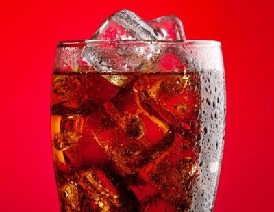 El truco que triunfa en redes para elaborar "Coca-Cola saludable" en casa