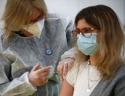 Sanidad anuncia que habrá cuarta dosis de la vacuna contra la Covid para toda la población