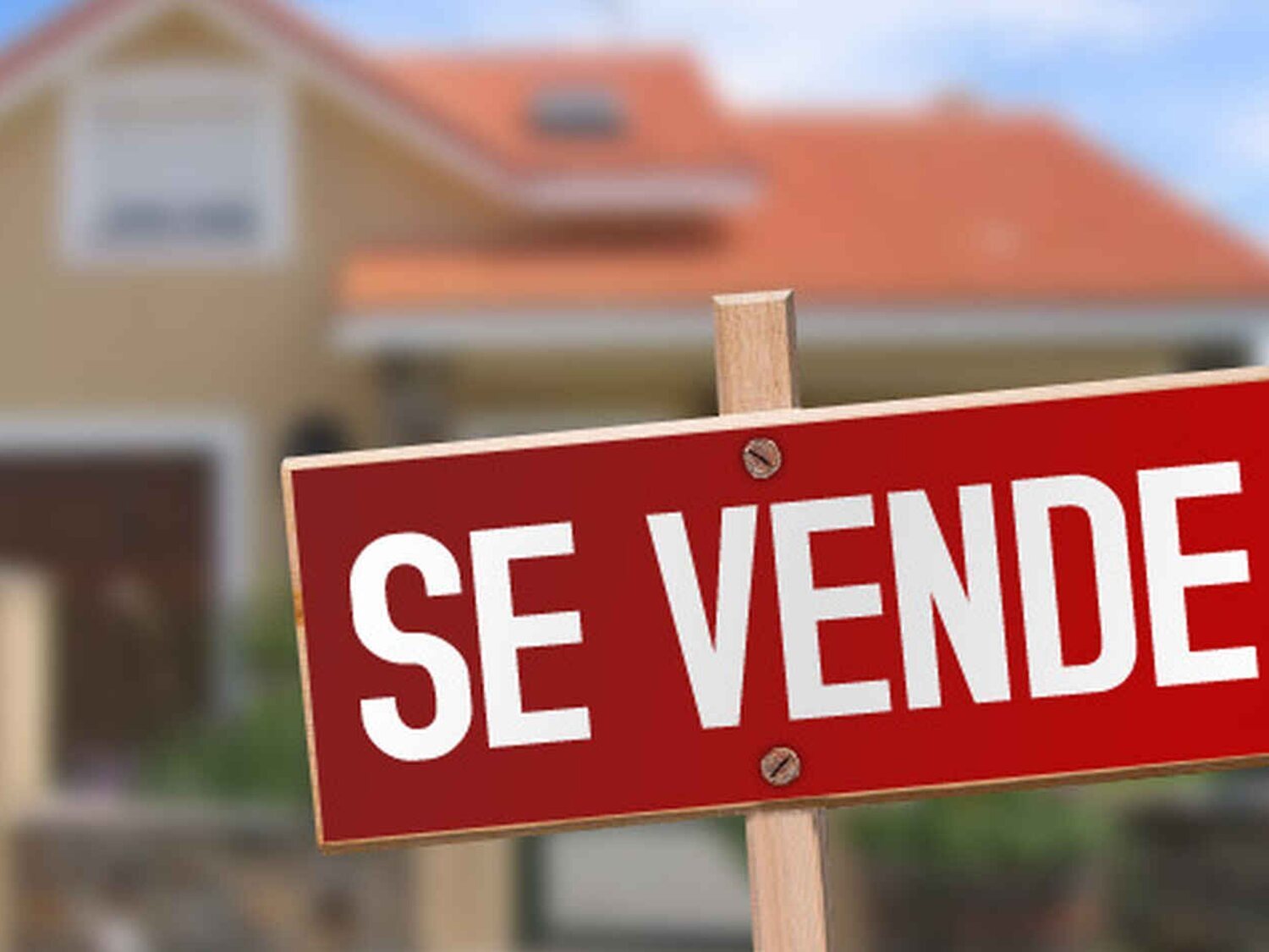 A la venta casas de bancos con piscina desde 48.500 euros