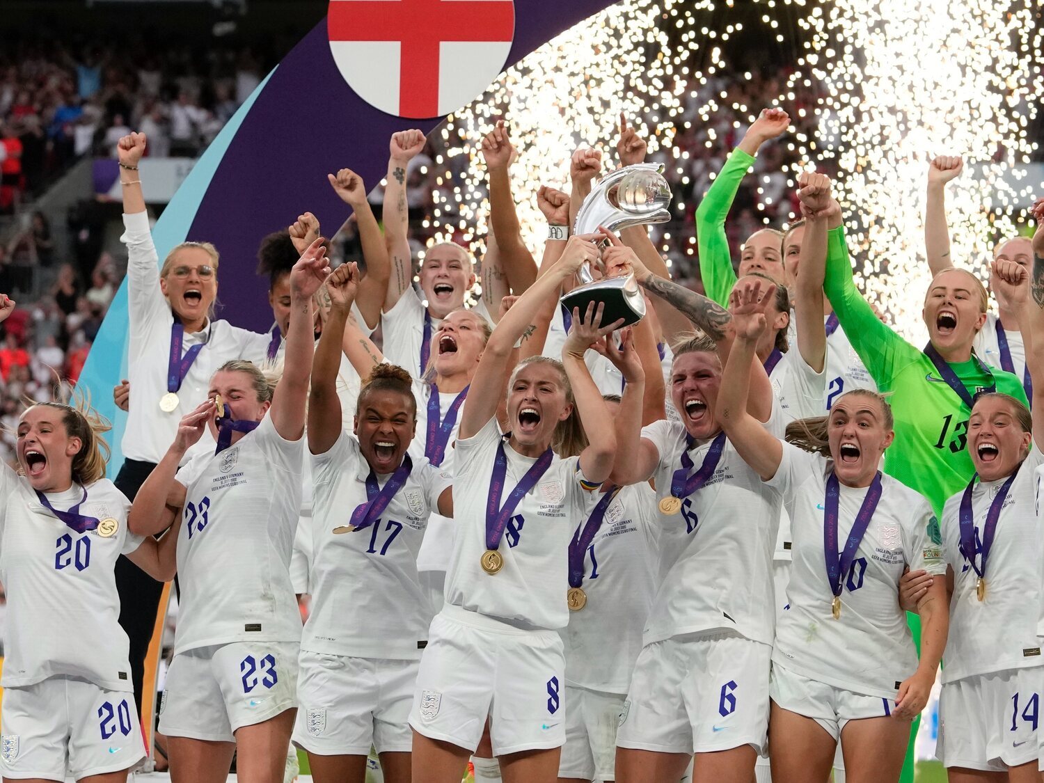 Inglaterra se alza con la Eurocopa Femenina 2022 ante un enloquecido estadio de Wembley