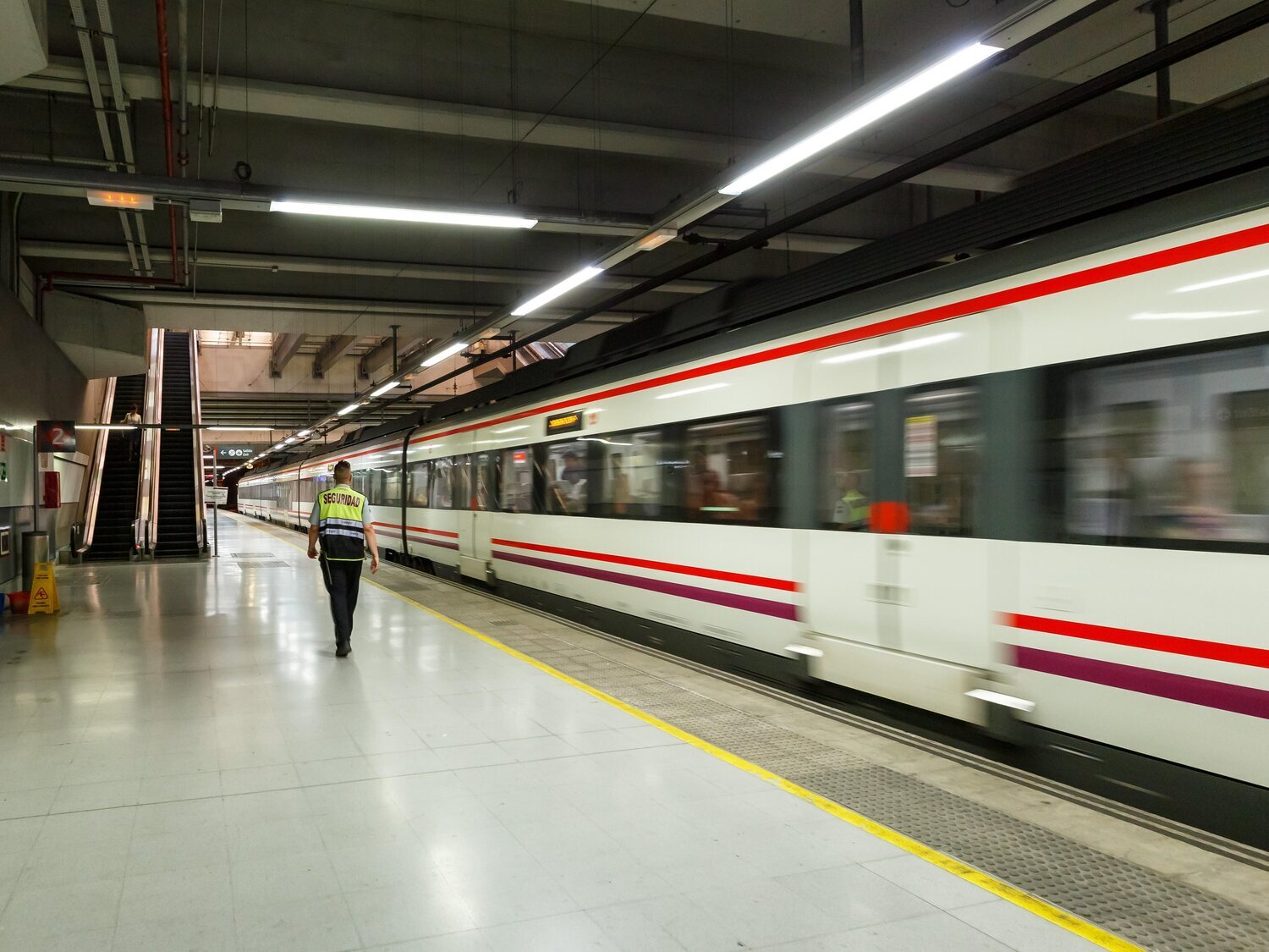 Fianza a pagar para obtener el abono gratuito de Renfe: qué hacer para que te la devuelvan