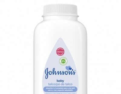 Johnson & Johnson suspende la venta de sus polvos de talco en todo el mundo tras recibir miles de denuncias por causar cáncer