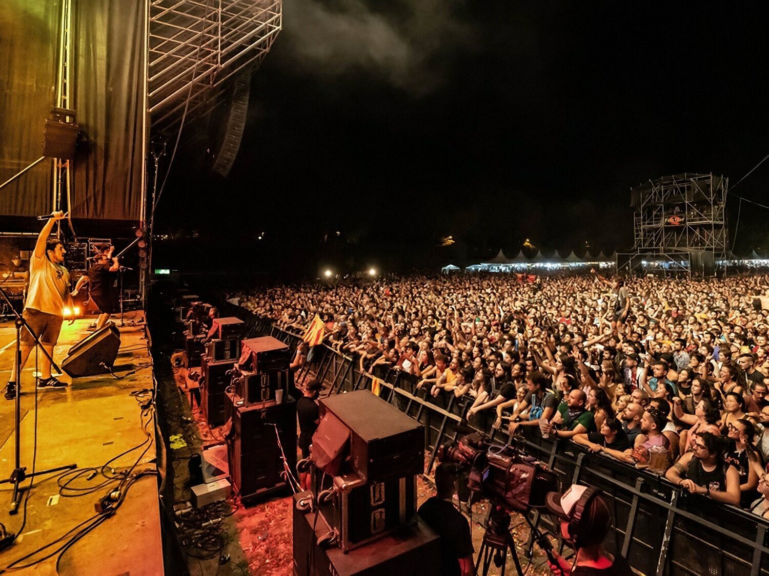 Desalojadas más de 5.000 personas del Festival Rabolagartija por fuertes rachas de viento