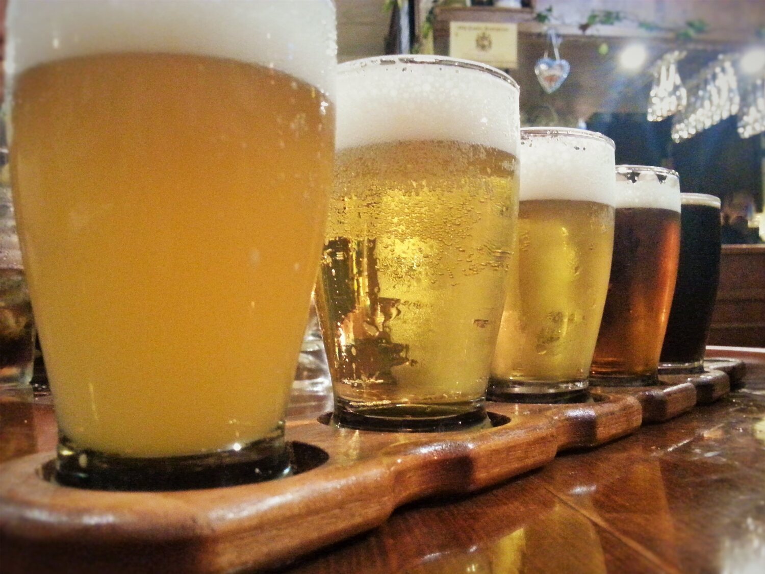El desayuno de unos alemanes en un bar de Mallorca: 600 cervezas a las 10:30 de la mañana un martes