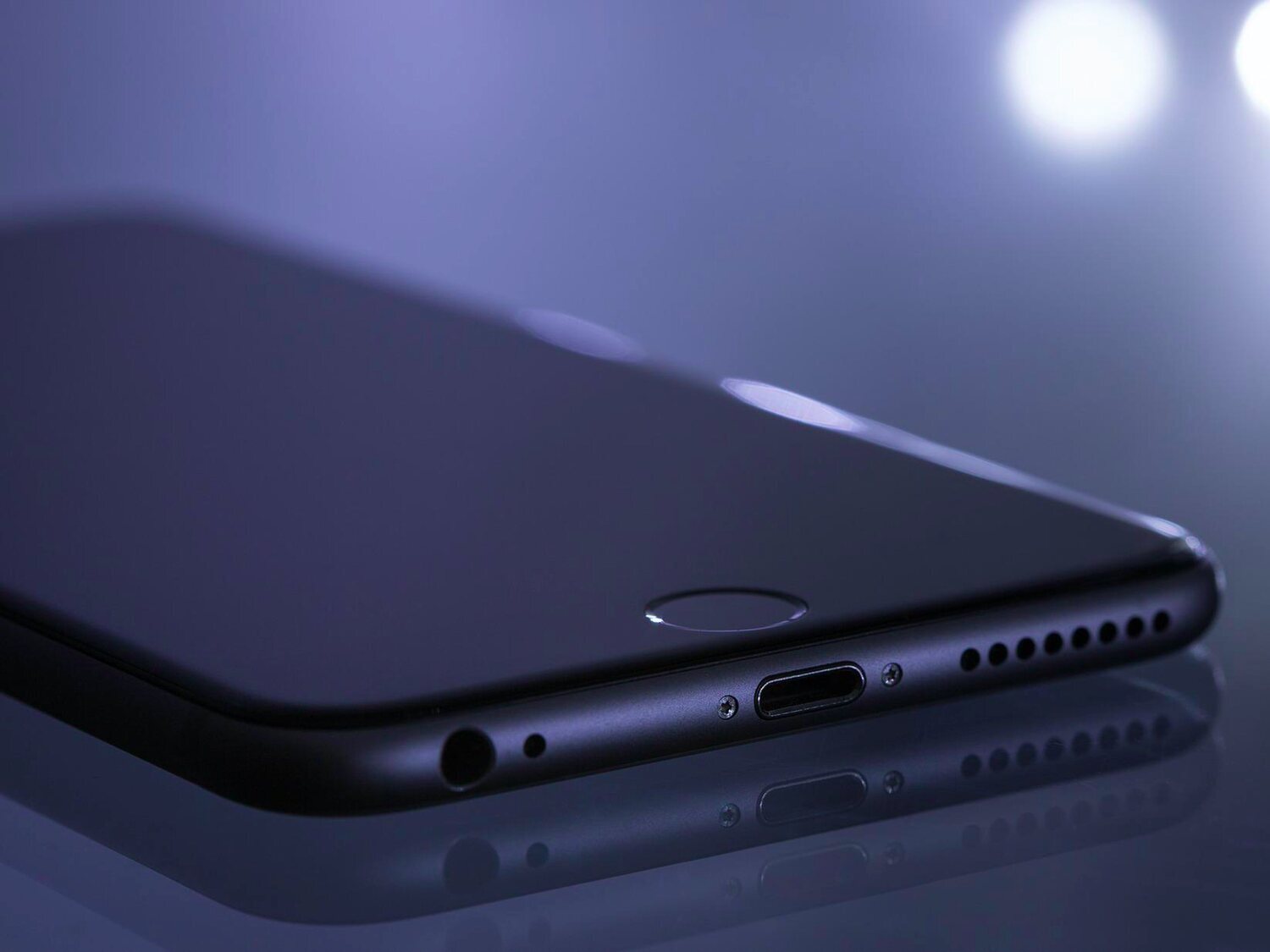 Apple detecta un error que permite a los hackers hacerse con el control de tu iPhone