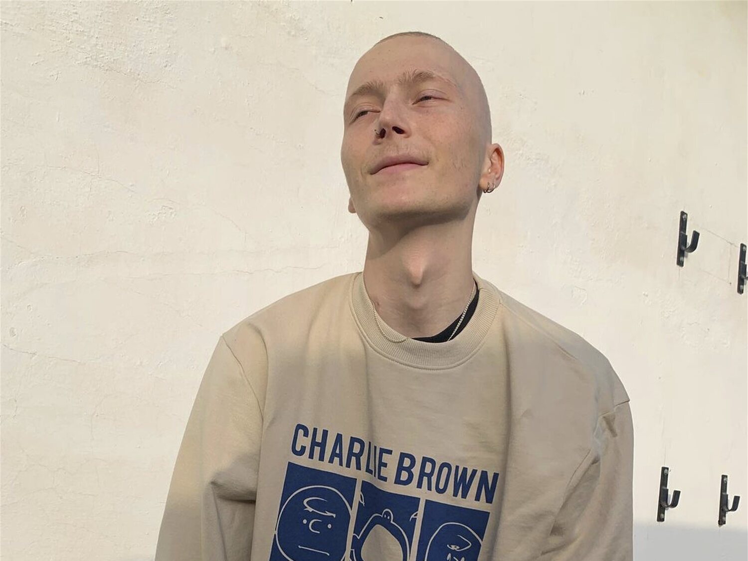 Muere a los 20 años Charlie, el tiktoker de Alicante que contaba su lucha contra un cáncer terminal