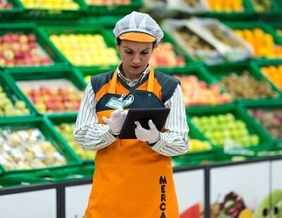 Mercadona cambia el horario de sus supermercados y decide sobre sus aperturas en domingo