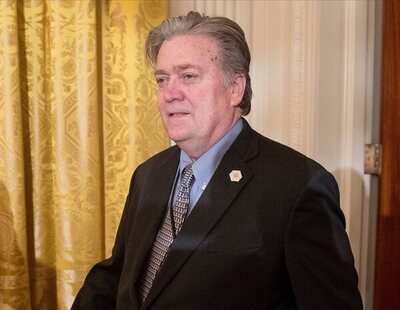 Steve Bannon, asesor de VOX y Trump, se entrega a la Fiscalía por supuesto fraude en los fondos del muro con México