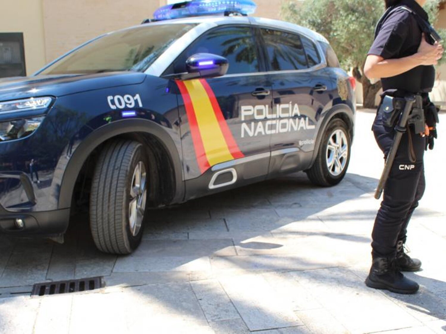 Detenidos tres policías en Sevilla con más de 360 kilos de cocaína en su poder