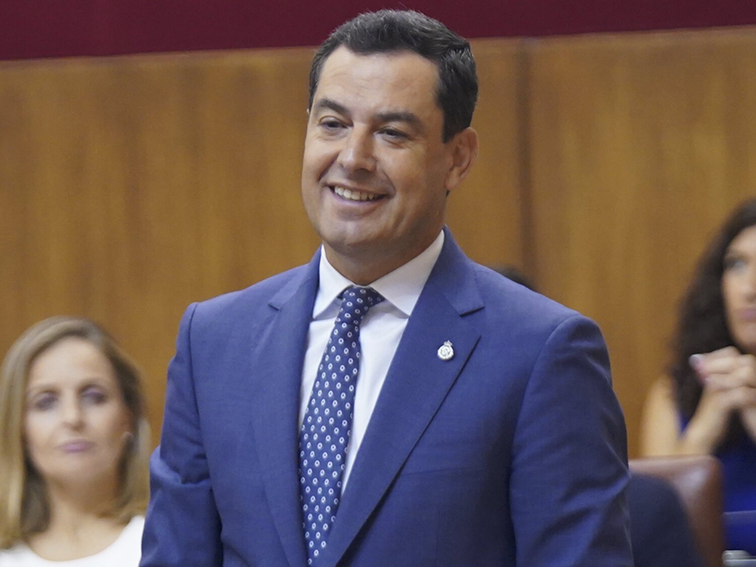 Juanma Moreno suprime en Andalucía el impuesto de patrimonio que pagan las rentas más altas