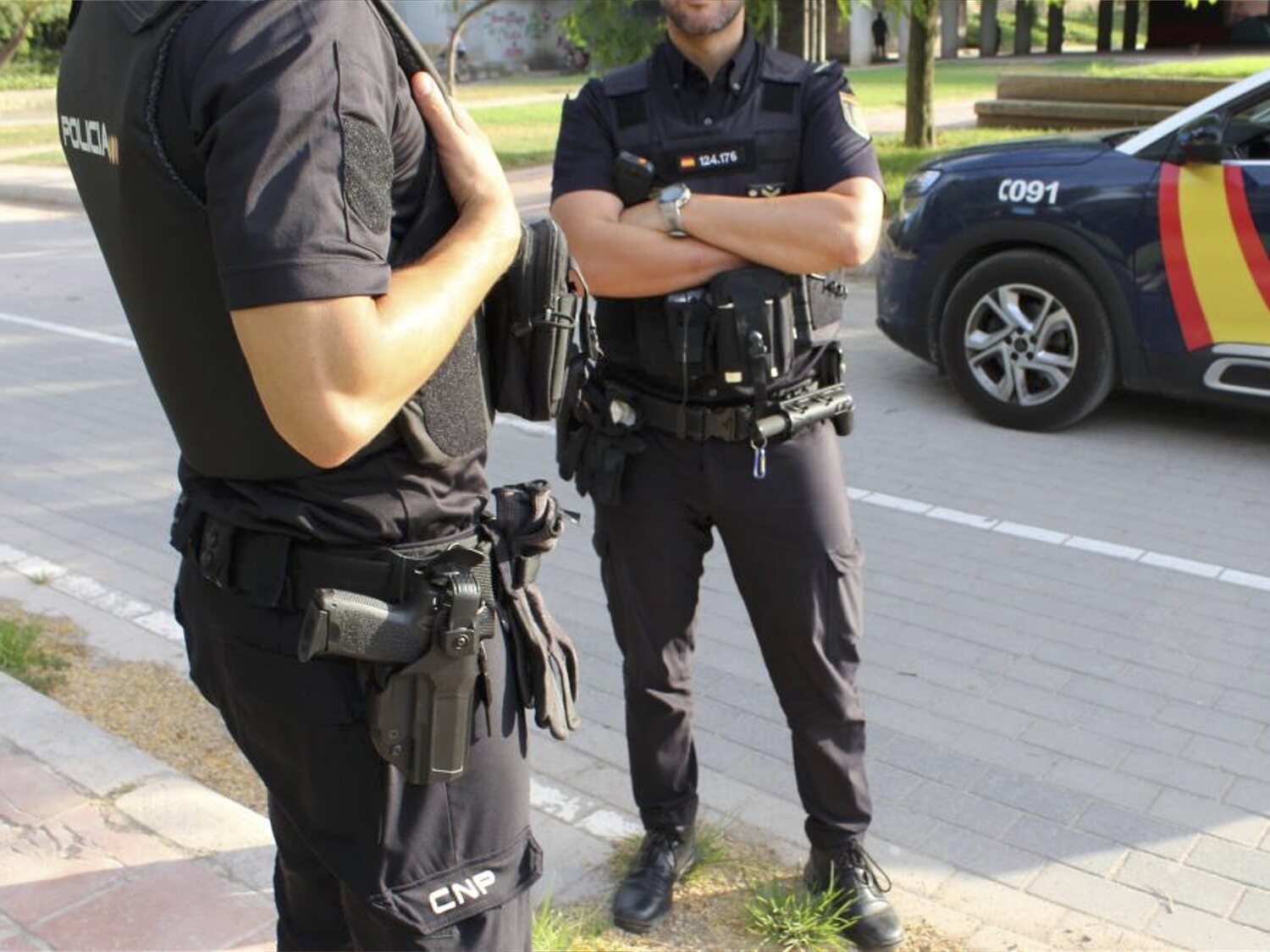 Dos hombres enfrentan 30 años de prisión por violar a un vecino en su portal de Paterna (Valencia)