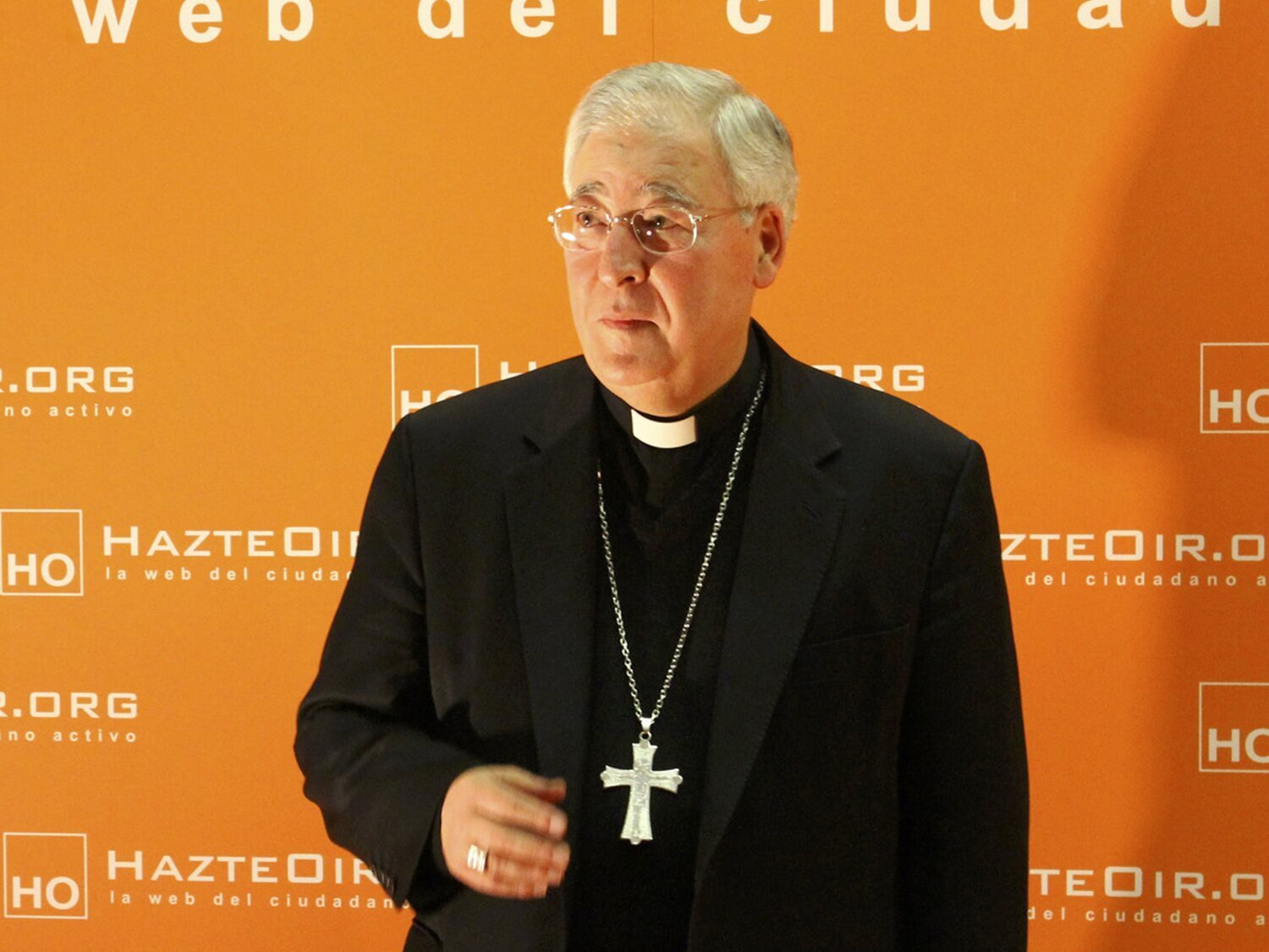 El Papa acepta la renuncia del obispo Reig Pla, que acumula múltiples polémicas de corte ultra