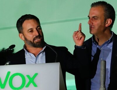 Abascal cesa a Ortega Smith como secretario general de VOX tras la crisis abierta por Olona