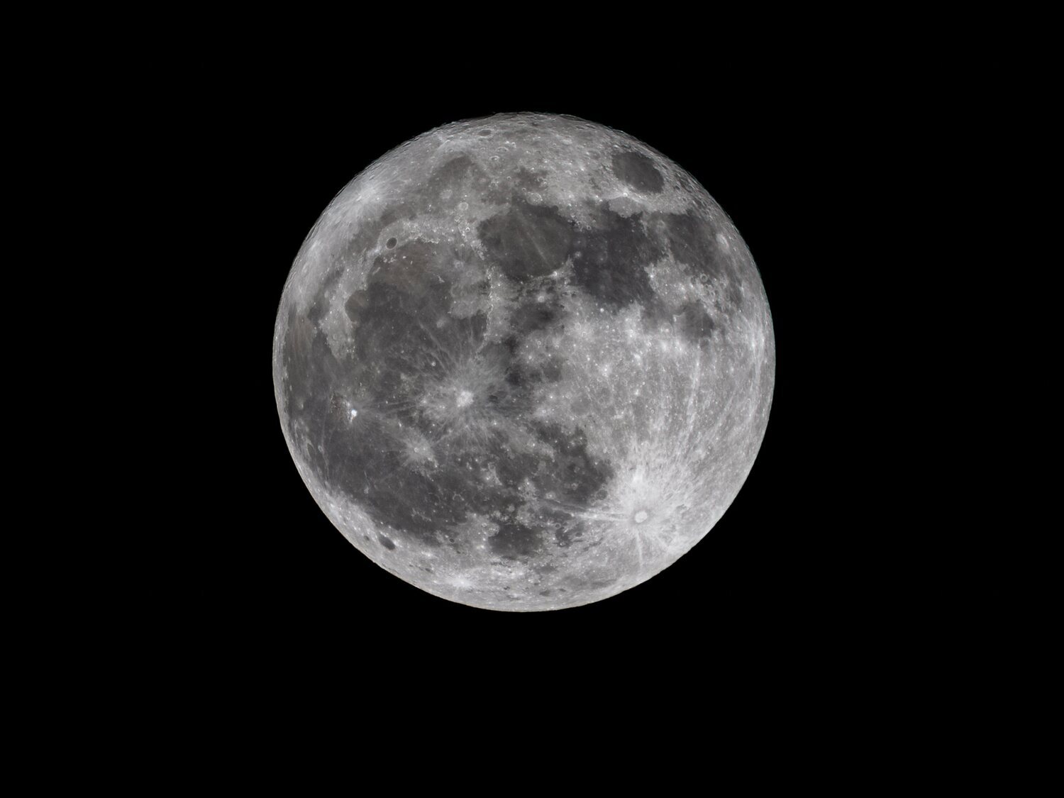 Luna del cazador: qué es y cómo ver la primera luna llena de otoño