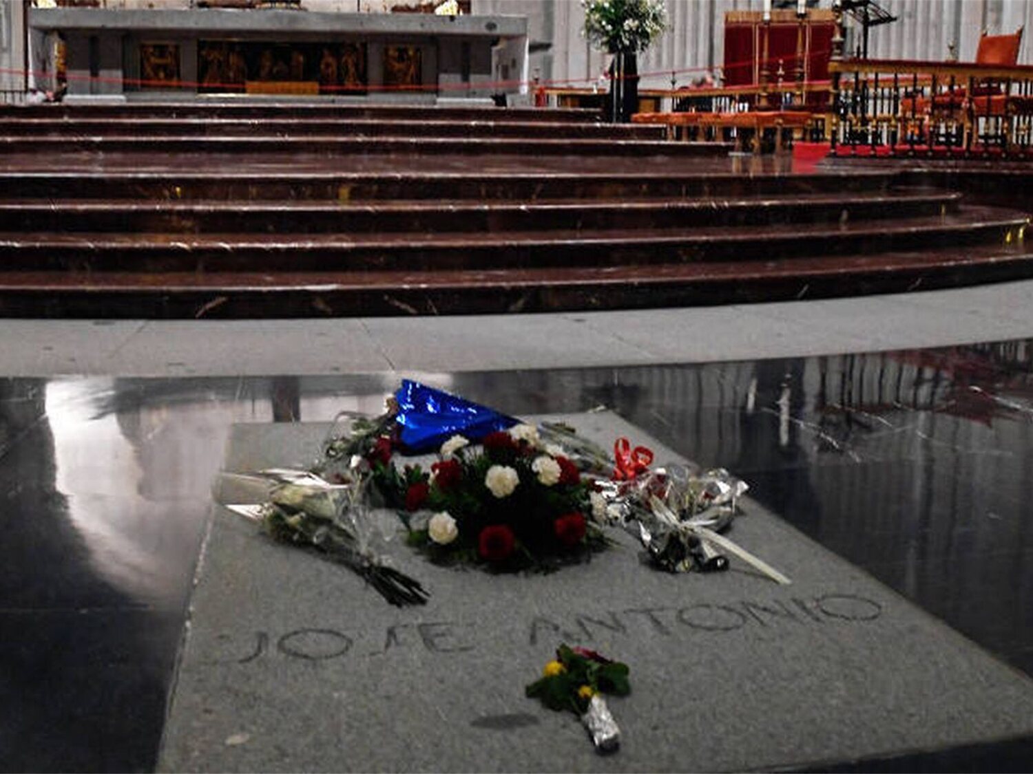 La familia de Primo de Rivera pide exhumar sus restos del Valle de los Caídos