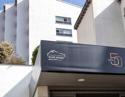 El Gobierno negocia con Más País que los centros como el Elías Ahuja no estén adscritos a universidades públicas