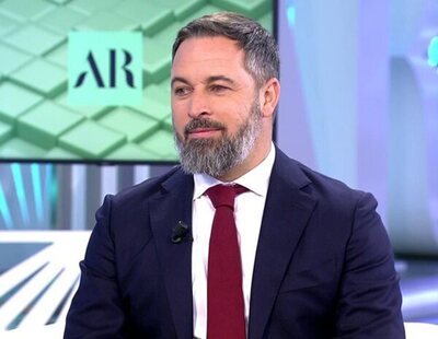 Abascal amenaza con revisar la concesión de laSexta porque "actúa como el enemigo" y "alentó el golpe secesionista"