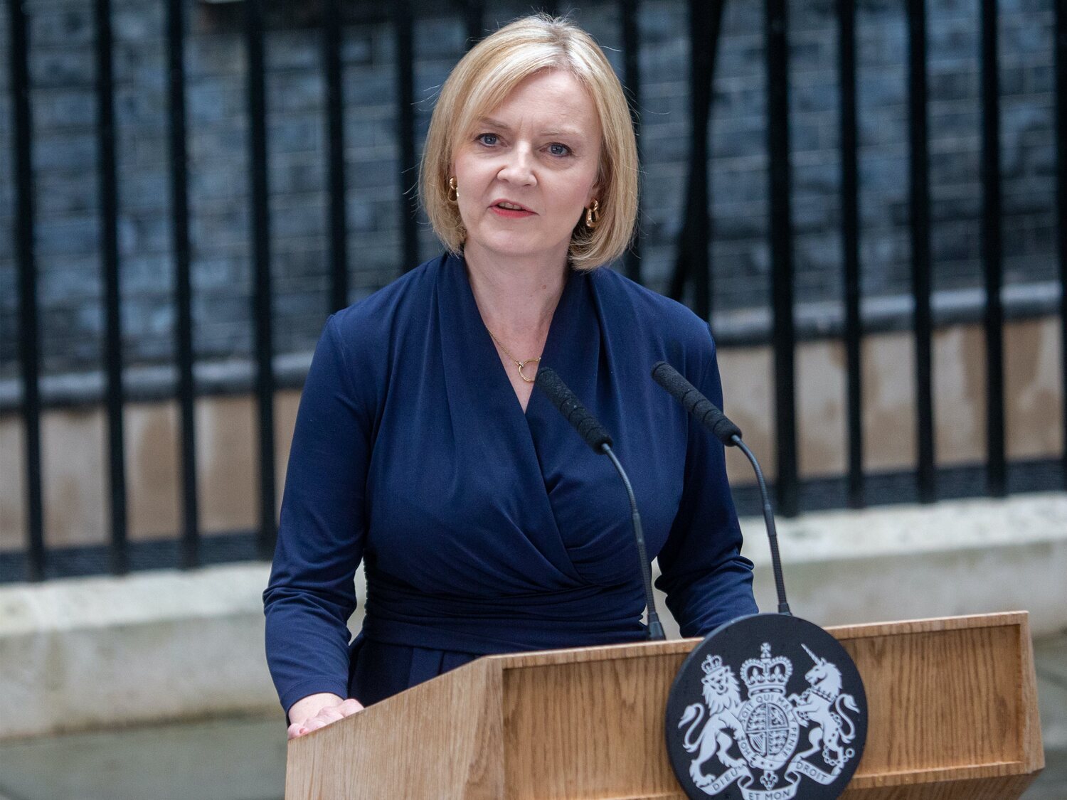 Dimite Liz Truss como primera ministra de Reino Unido tras 45 días en el cargo