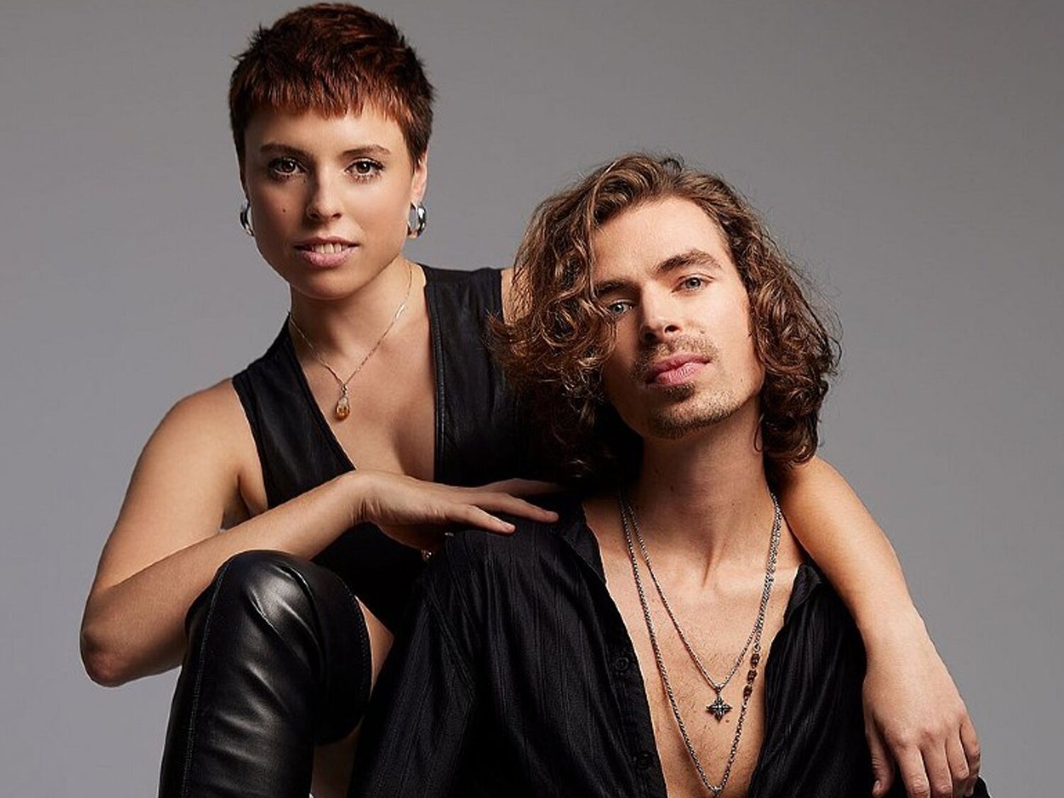 Mia Nicolai & Dion Cooper representarán a Países Bajos en Eurovisión 2023