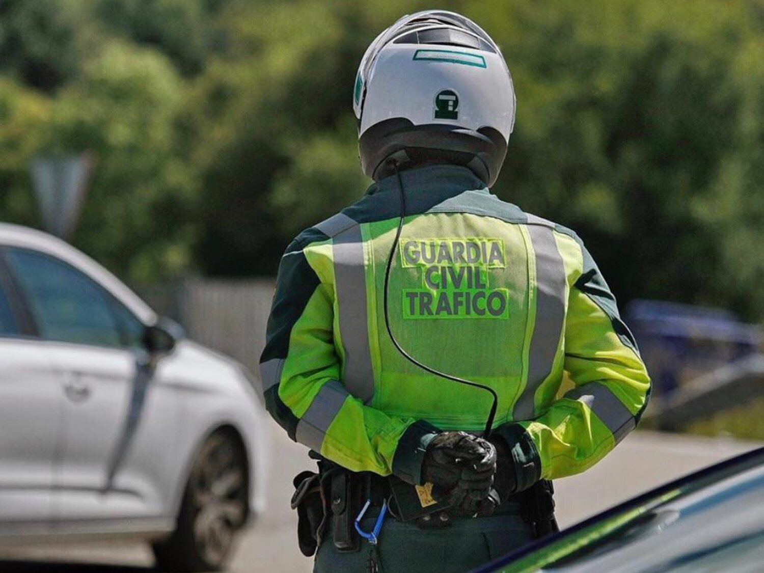 La multa de la DGT de 200 euros que están enfrentando multitud de conductores en las carreteras: cuidado con el carril