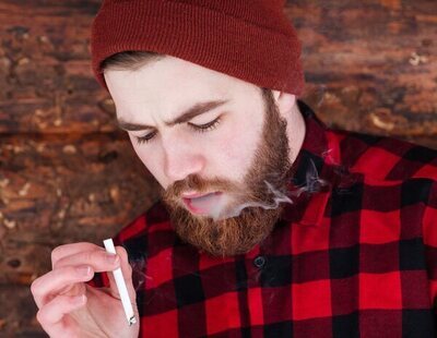 Dejar de fumar antes de los 35 hace que el riesgo de muerte se iguale al de los no fumadores