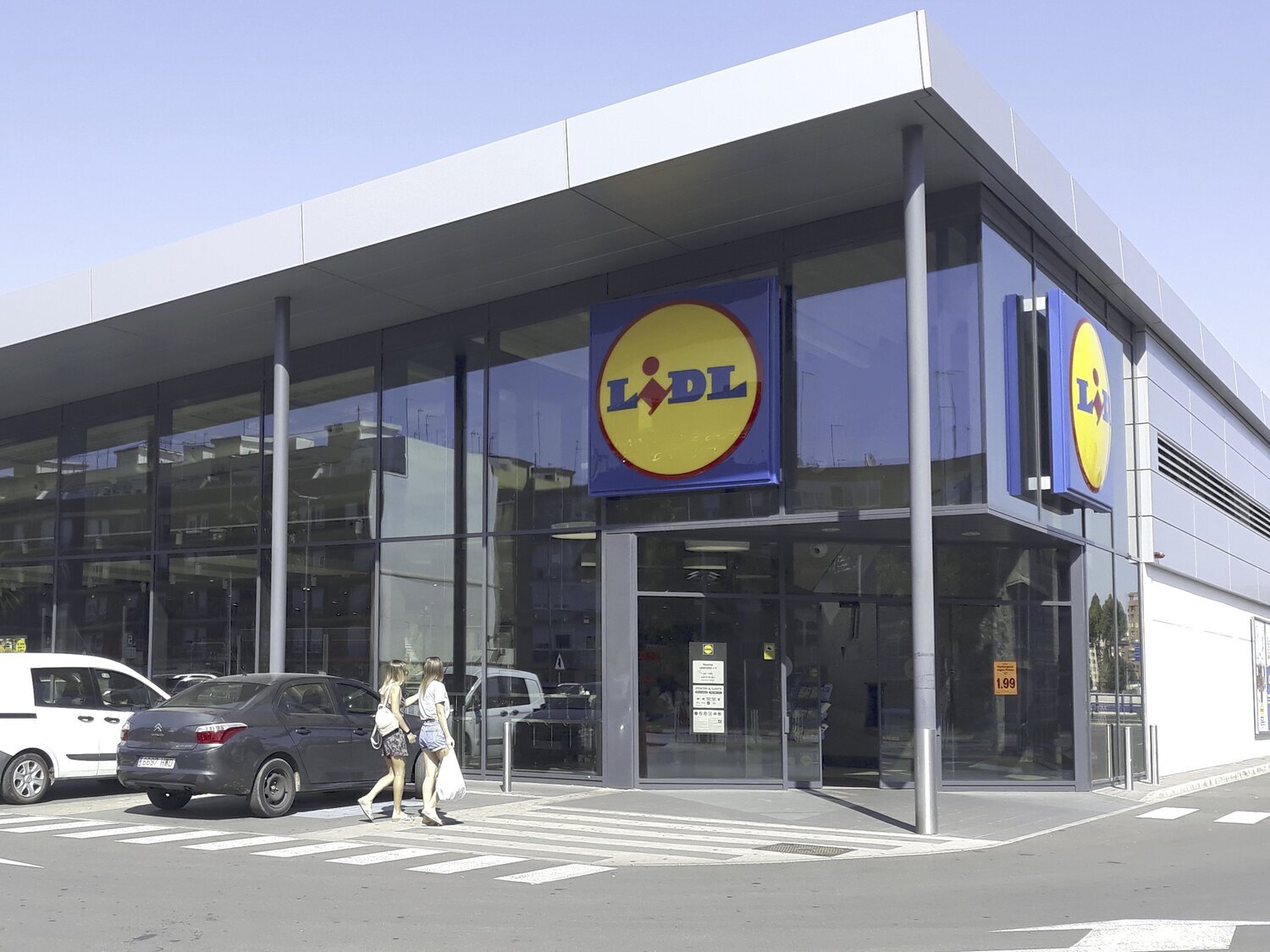 Alerta alimentaria: Sanidad retira de la venta este popular alimento de Lidl contaminado con salmonella