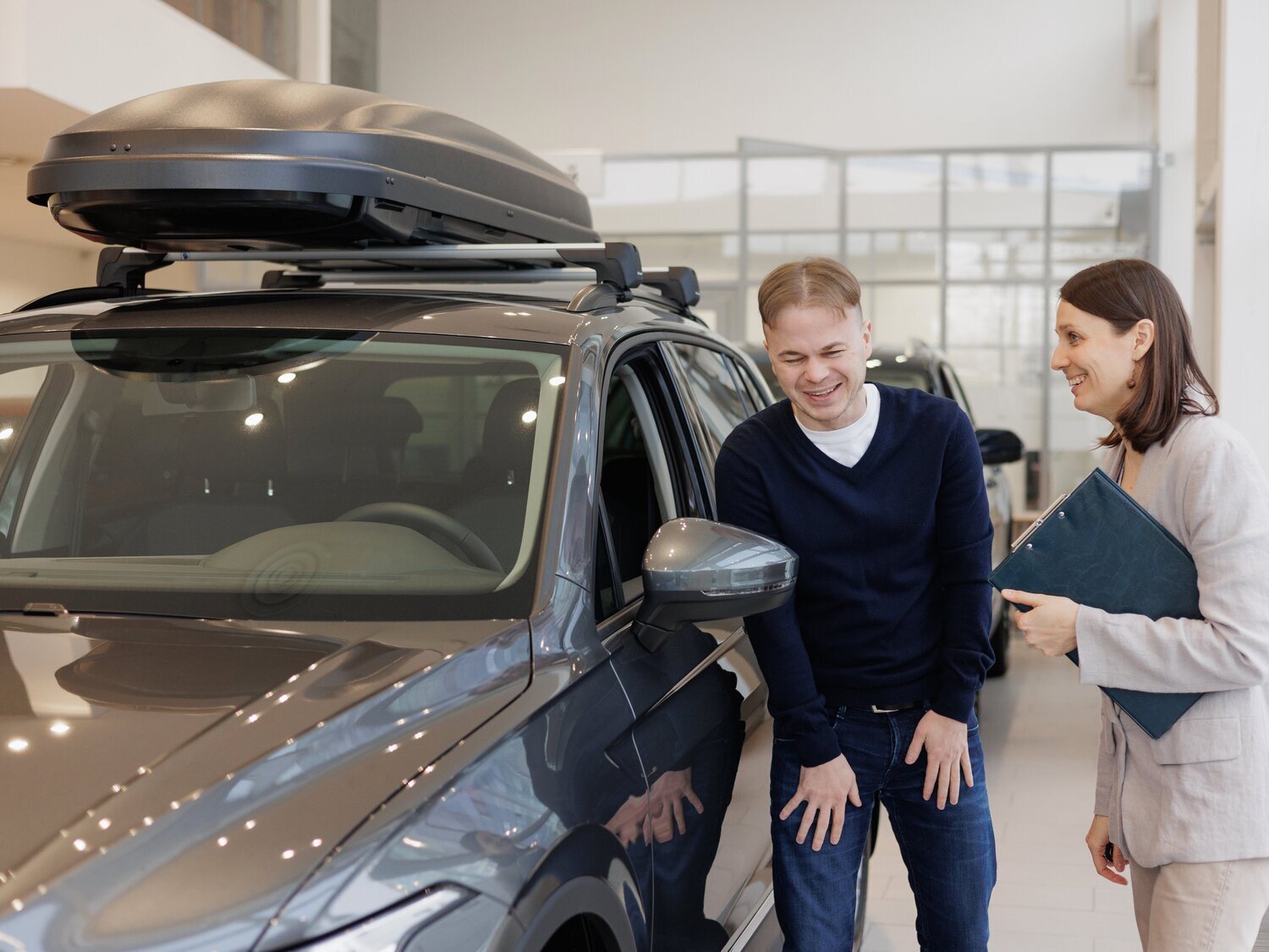 Ayuda de 7.000 euros para comprar un coche: cómo pedirla y hasta cuándo