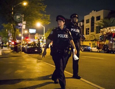 Un grupo de adolescentes asesina a una persona sin hogar por una botella de alcohol en Toronto