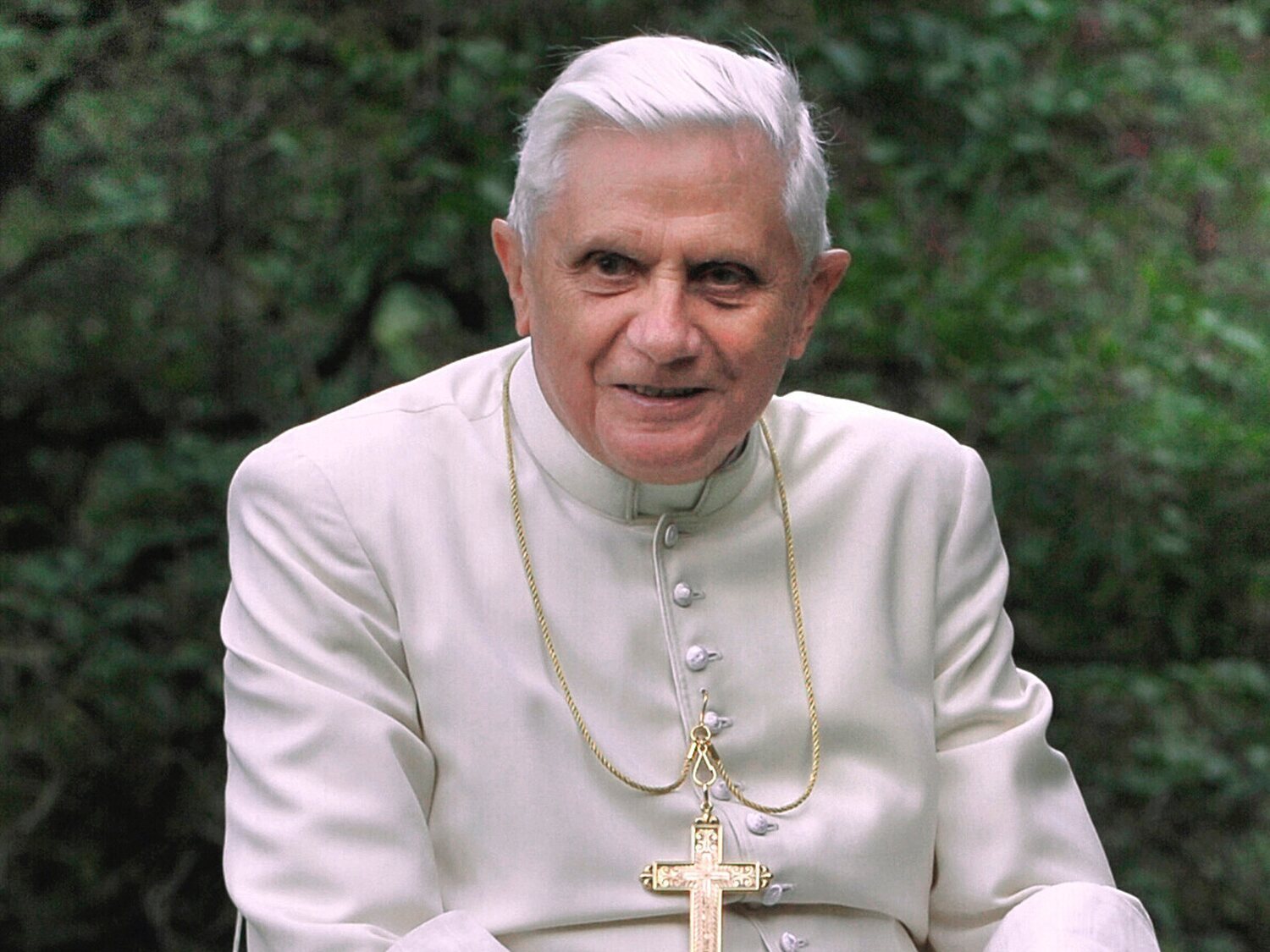 Muere el Papa Benedicto XVI a los 95 años